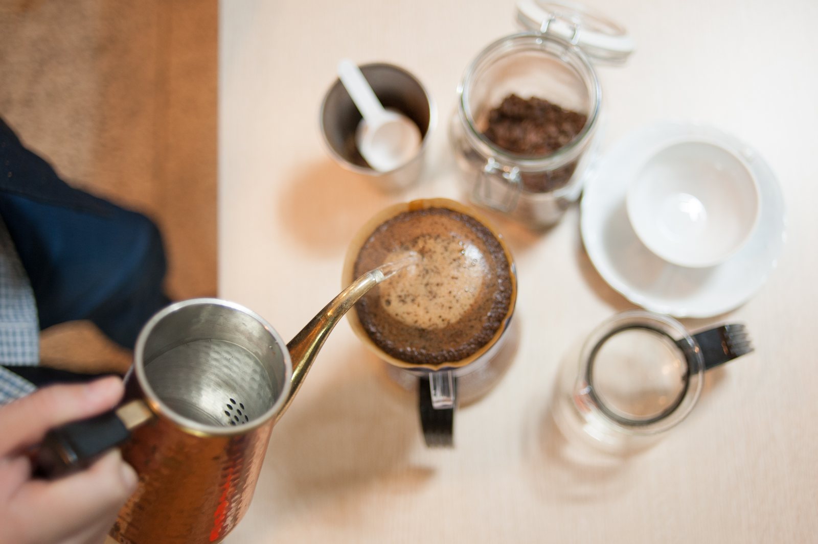 Pha pour-over V60 cho người mới bắt đầu
